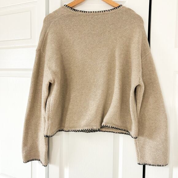 Christian Lacroix Tan Knit Sweater XS V-Neck Contrast Trim Pocket Detail Cozy - Picture 5 of 6